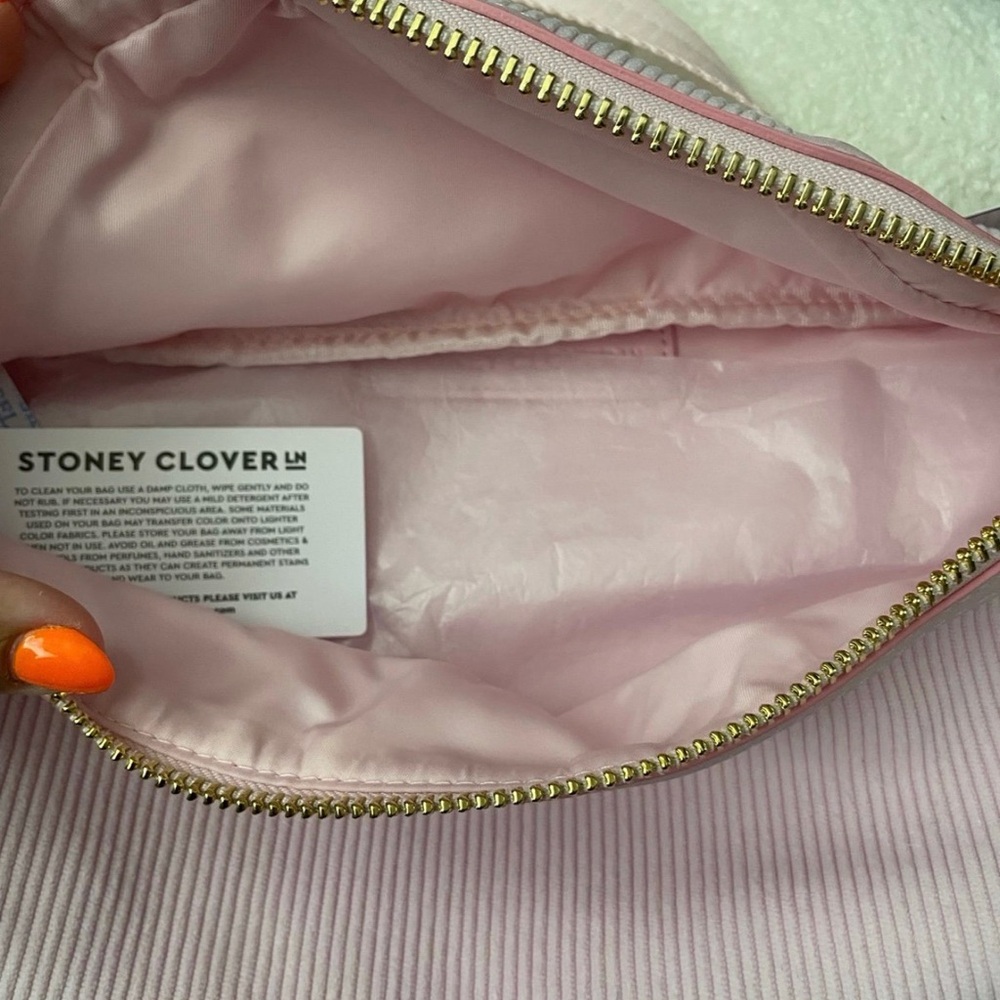 Stoney Clover Lane Ribbed Light Pink Jumbo Fanny Pack - Picture 3 of 4